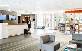 Novotel Saclay